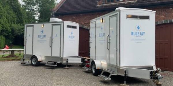 You Realize You Need to Rent Washroom Trailers – But Where?