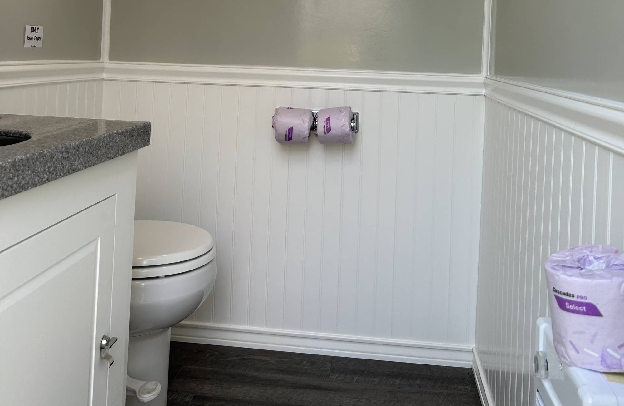 Keeping Costs Low: Finding Affordable Construction Site Washroom Rentals