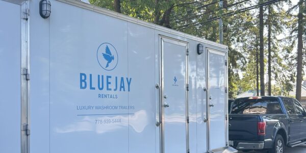 Finding Portable Toilets with Sinks Near You