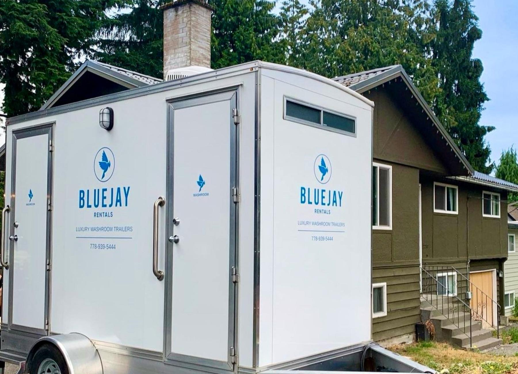 The Top 4 Features to Look For in a Portable Toilet Rental