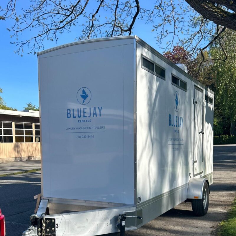 portable washroom for rent